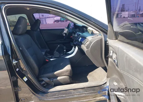 2013 Honda Accord Sdn Sport z USA, uszkodzony, nr VIN 1HGCR2E56DA184672